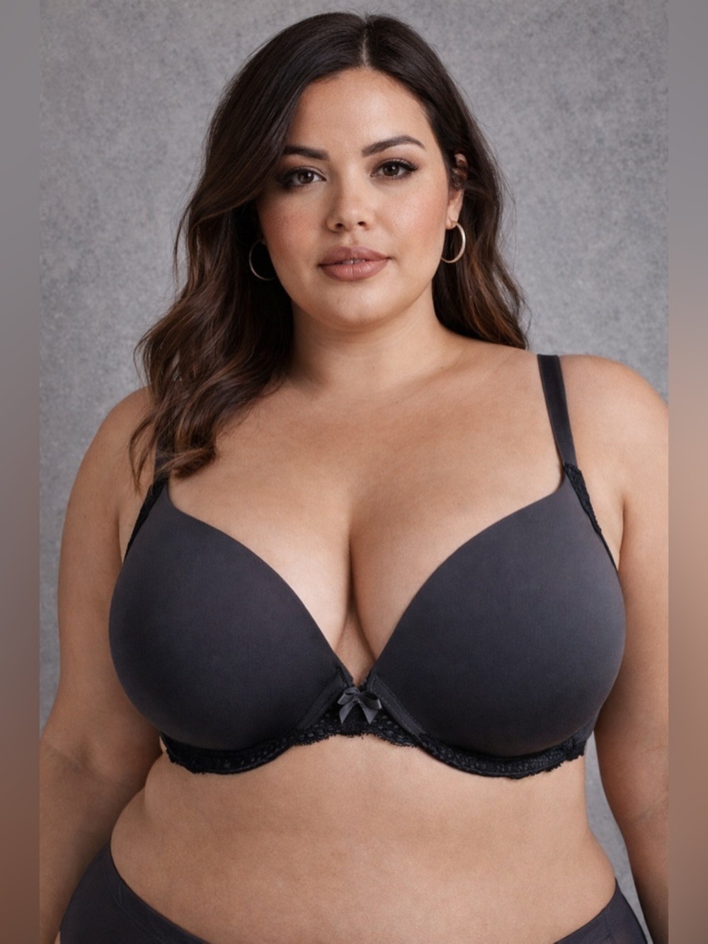 Torrid 38DD Bra Gray Black Lace XO Plunge Push Up Underwire Multiway Straps